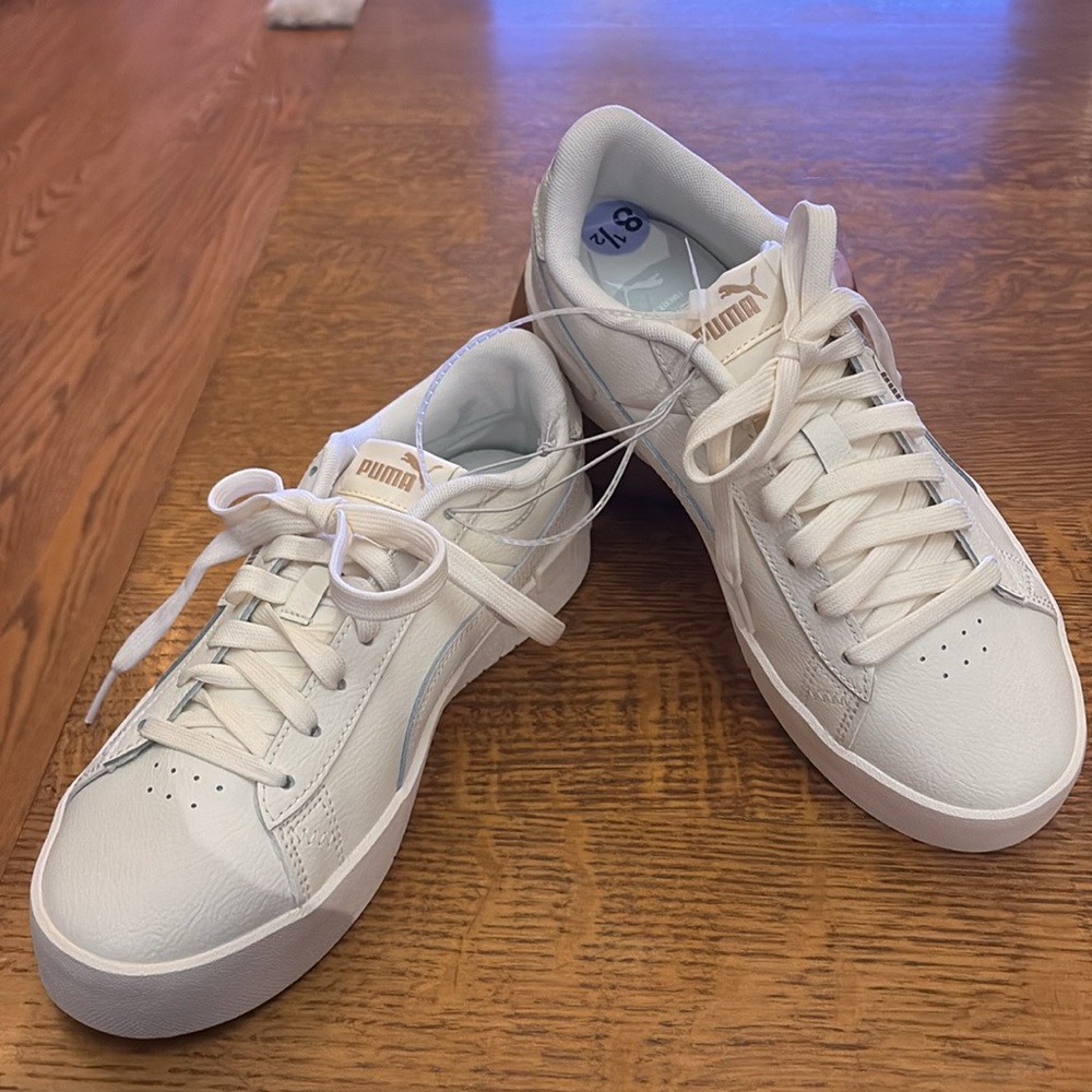 Puma Jada Renew Lace Up Low Top White Sneaker with White Stripe Size 8.5